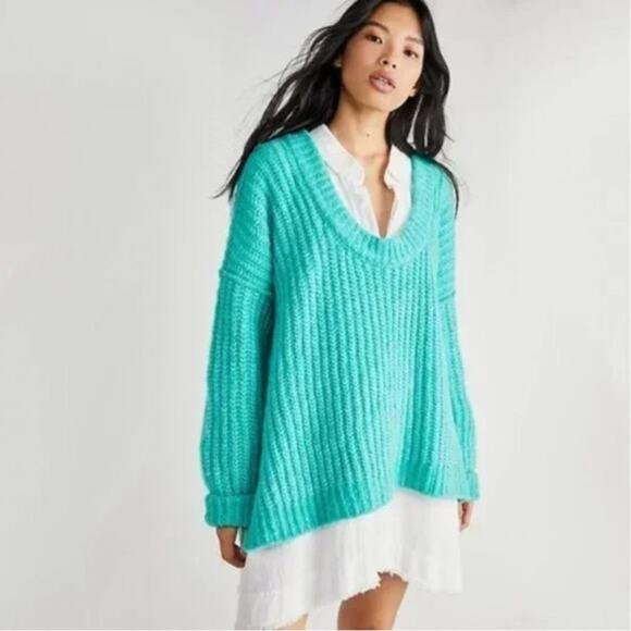 Free People Blue Bell Oversized Sweater in Electric Teal - Picture 1 of 11